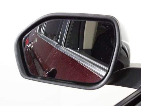 Used 2022 Ford Explorer Limited w/ Equipment Group 301A image 33