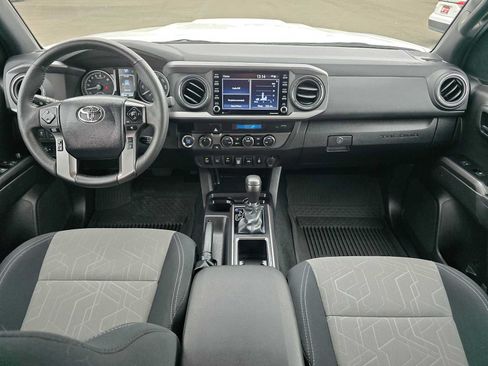 Used 2023 Toyota Tacoma TRD Sport w/ Advanced Technology Package AWD/4WD image 19