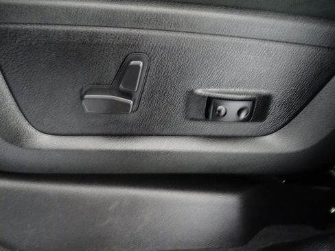 Certified 2024 RAM 2500 Big Horn w/ Safety Group image 3