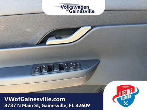 Used 2023 Fisker Ocean One image 19