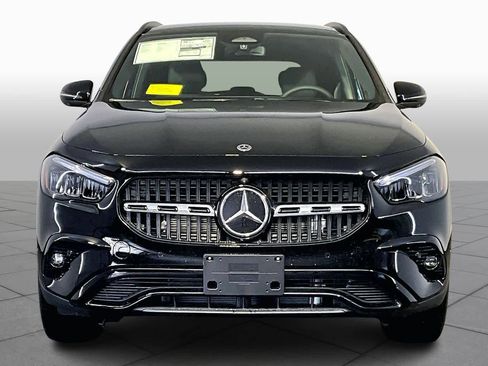 New 2026 Mercedes-Benz GLA 250 4MATIC image 2