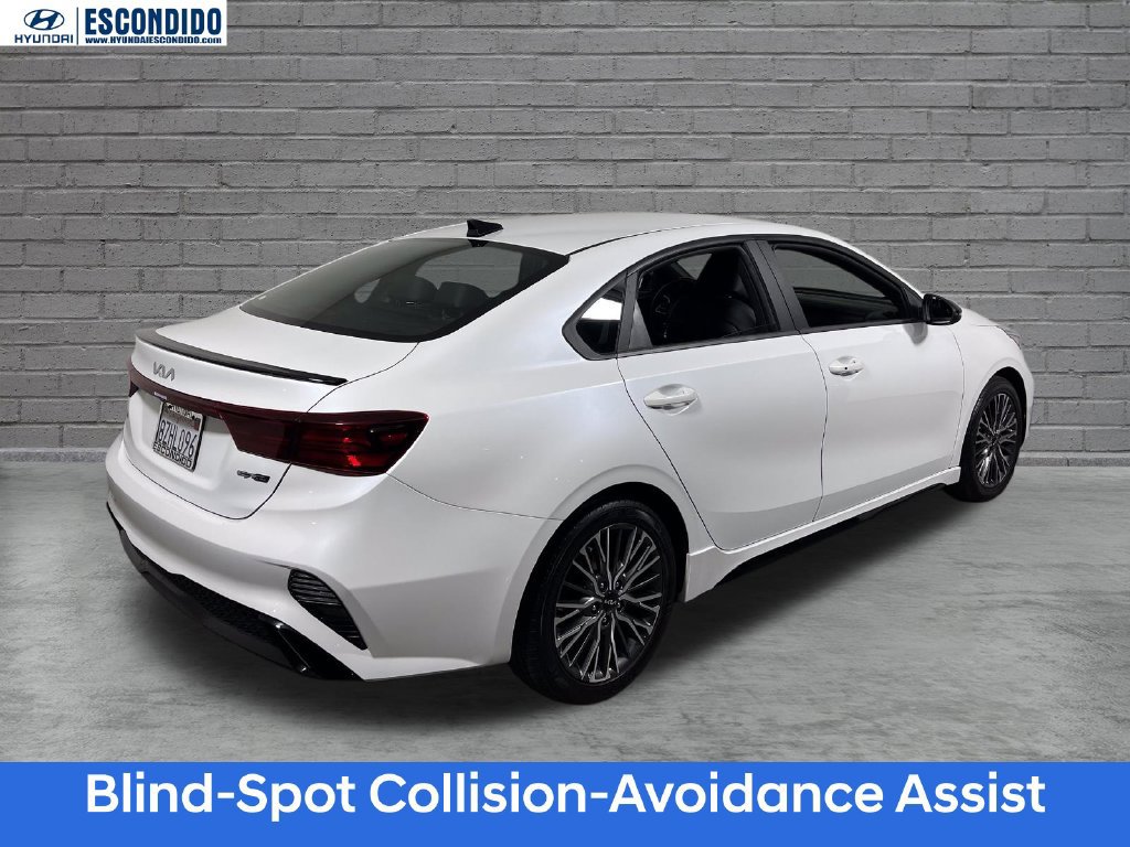 Used 2022 Kia Forte GT-Line w/ GT-Line Technology Package FWD image 3