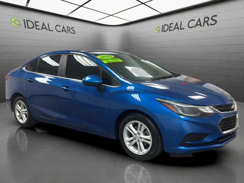 Used 2018 Chevrolet Cruze LT FWD image 7