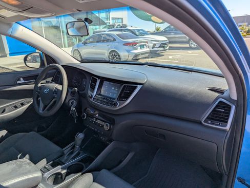 Used 2018 Hyundai Tucson SEL FWD image 39