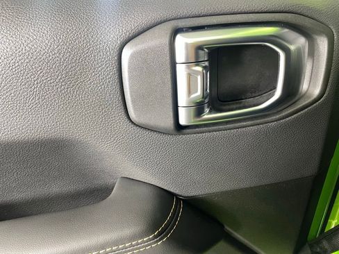 New 2025 Jeep Wrangler Unlimited Rubicon 392 image 37