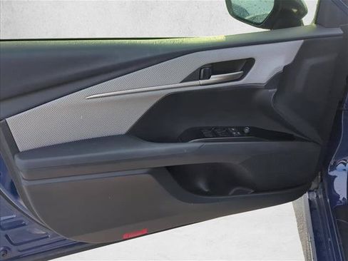 Used 2025 Toyota Camry SE FWD image 7
