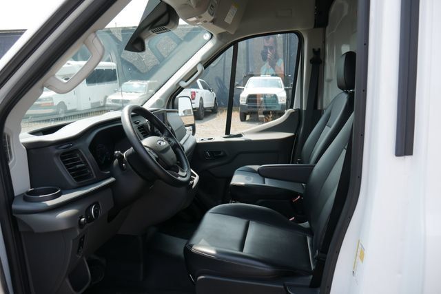 Used 2024 Ford Transit 350 148 High Roof RWD image 2