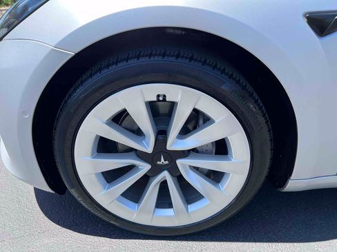 Used 2021 Tesla Model 3 Long Range AWD/4WD image 70