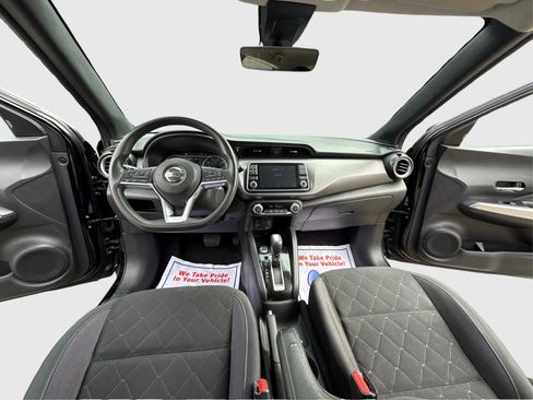 Used 2020 Nissan Kicks SV w/ Exterior Package FWD image 20