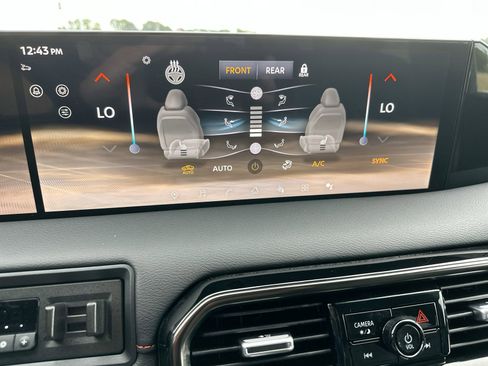 Used 2025 Nissan Armada PRO-4X image 19