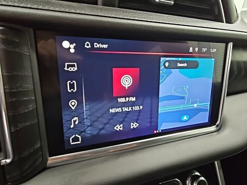 Used 2024 GMC Yukon XL Denali image 14