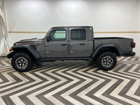 New 2026 Jeep Gladiator Rubicon image 3