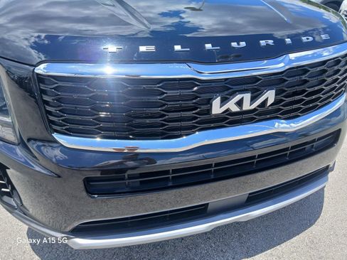 Used 2022 Kia Telluride LX AWD/4WD image 20