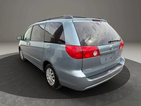 Used 2008 Toyota Sienna CE FWD image 7