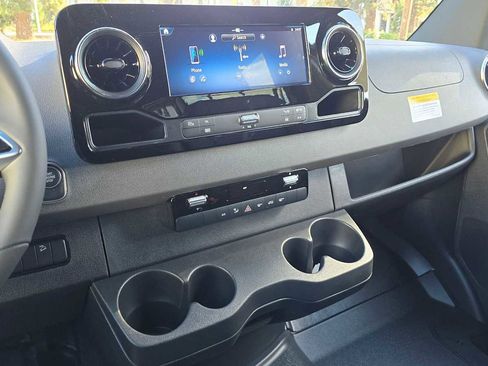 New 2026 Mercedes-Benz Sprinter 2500 image 29