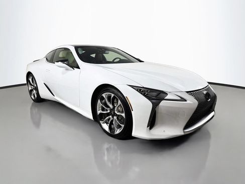 Used 2018 Lexus LC 500 Coupe w/ Sport Package RWD image 3