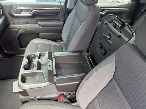 Used 2024 Chevrolet Silverado 1500 RST w/ Z71 Off-Road Package image 20