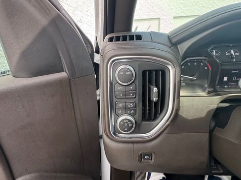 Used 2020 GMC Sierra 1500 SLT w/ SLT Premium Plus Package image 21