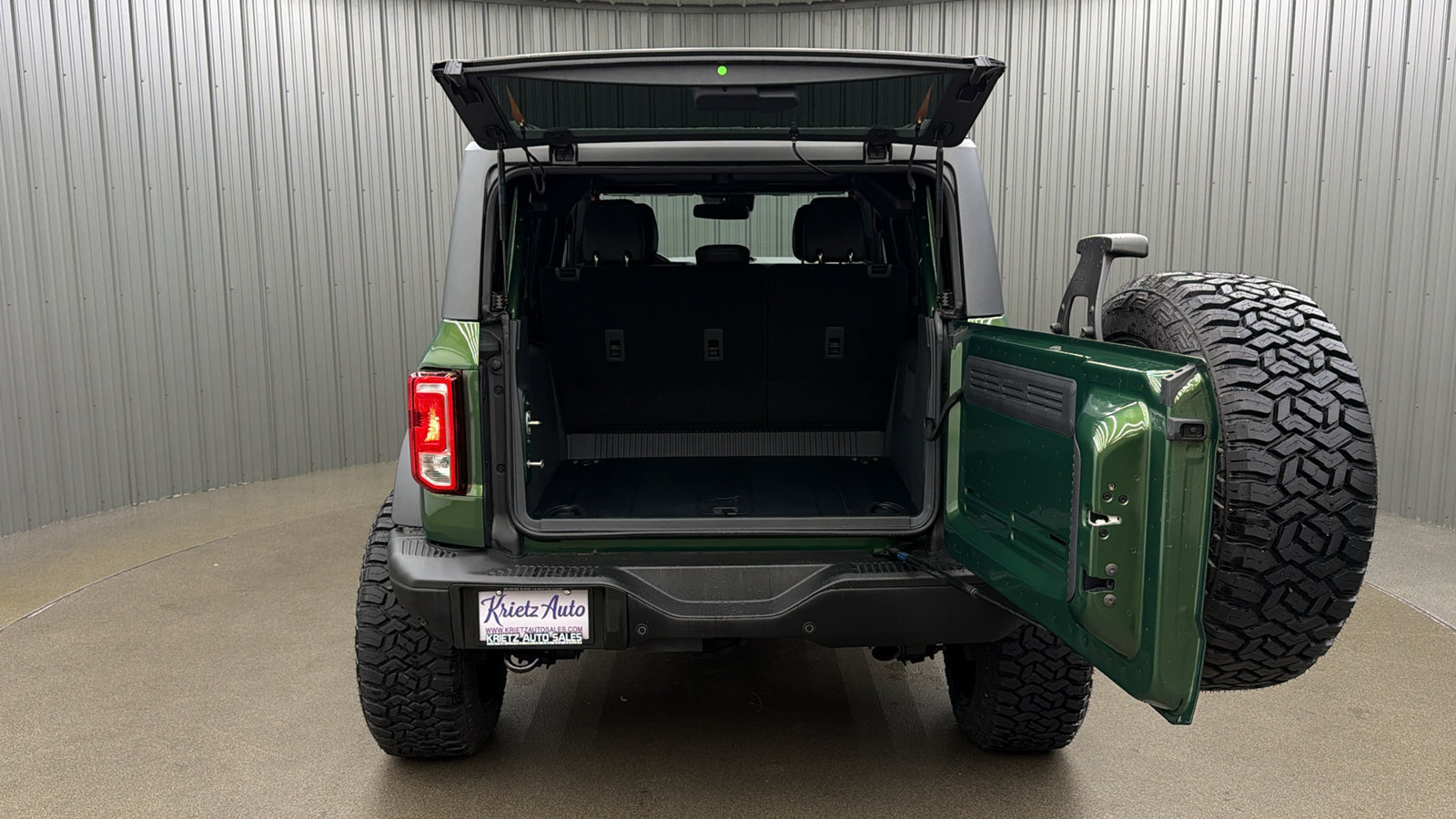 Used 2024 Ford Bronco Black Diamond AWD/4WD image 18