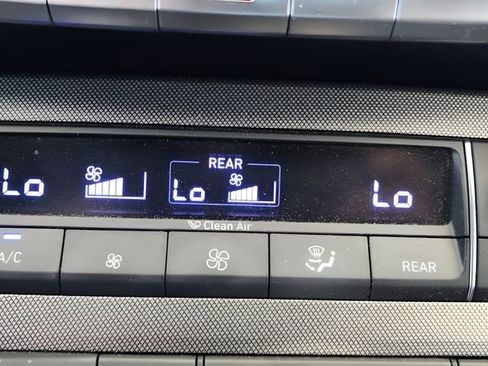 Used 2020 Hyundai Palisade Limited image 26