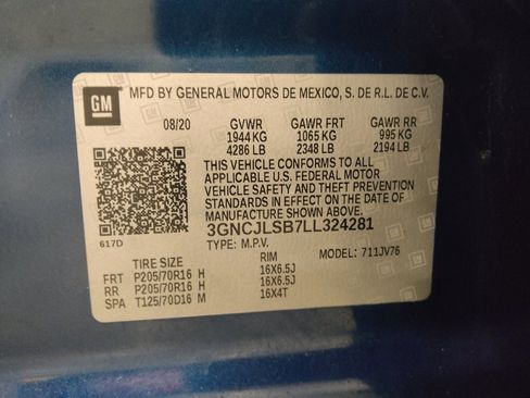 Used 2020 Chevrolet Trax LT w/ LT Convenience Package FWD image 33