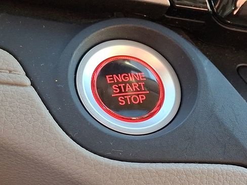 Used 2023 Honda Odyssey EX-L image 23