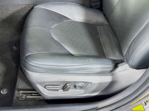 Used 2020 Toyota Camry XSE w/ Carpet Mat Package FWD image 22