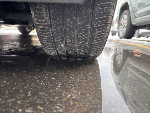 Used 2024 Hyundai Elantra SEL image 13