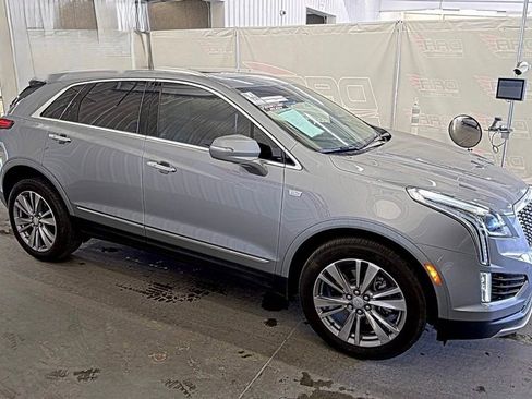 Used 2024 Cadillac XT5 Premium Luxury FWD image 8