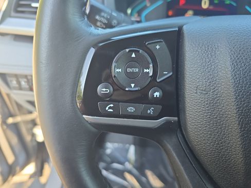 Used 2018 Honda Odyssey EX-L image 18