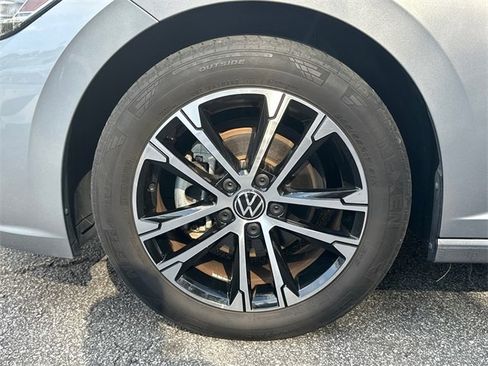 Used 2023 Volkswagen Jetta Sport image 25