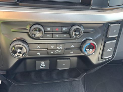 Used 2025 Ford F150 XLT w/ Equipment Group 301A Standard AWD/4WD image 17
