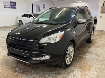 Used 2016 Ford Escape SE w/ SE Chrome Package