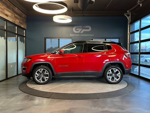 Used 2019 Jeep Compass Limited AWD/4WD image 6