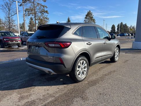 New 2026 Ford Escape Active w/ Tech Pack #1 AWD/4WD image 3