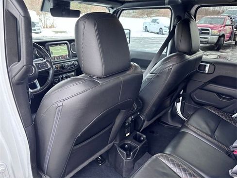 Certified 2022 Jeep Gladiator Overland image 24