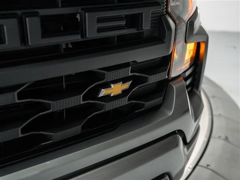 Used 2023 Chevrolet Silverado 1500 Custom RWD image 10