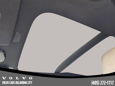 Certified 2025 Volvo XC90 T8 Plus w/ Protection Package Premier image 17