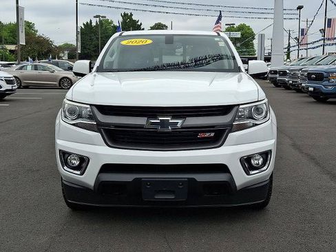 Used 2020 Chevrolet Colorado Z71 AWD/4WD image 2