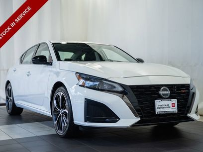 Used 2024 Nissan Altima 2.5 SR