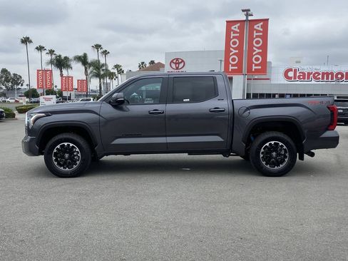 Certified 2026 Toyota Tundra SR5 w/ TRD Off-Road Package AWD/4WD image 40