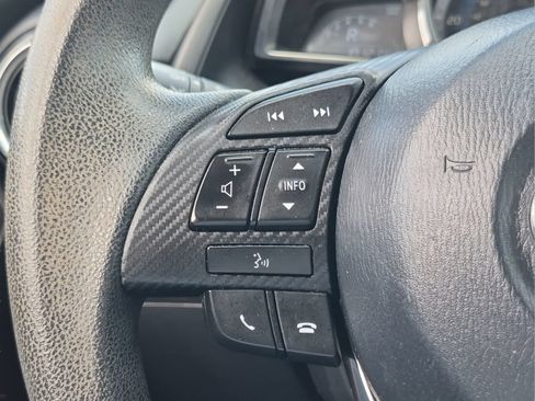 Used 2017 Toyota Yaris iA FWD image 13