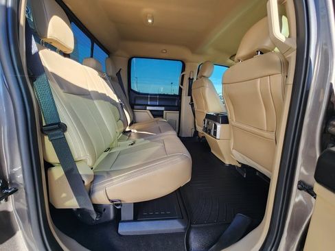 Used 2020 Ford F250 Lariat w/ Lariat Ultimate Package image 11