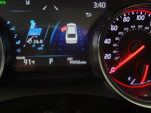 Used 2020 Toyota Camry XSE FWD image 2