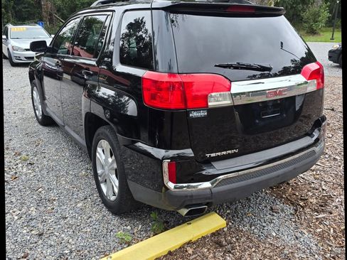 Used 2017 GMC Terrain SLE w/ Convenience Package image 11