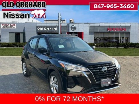 New 2025 Nissan Kicks Play S image 3