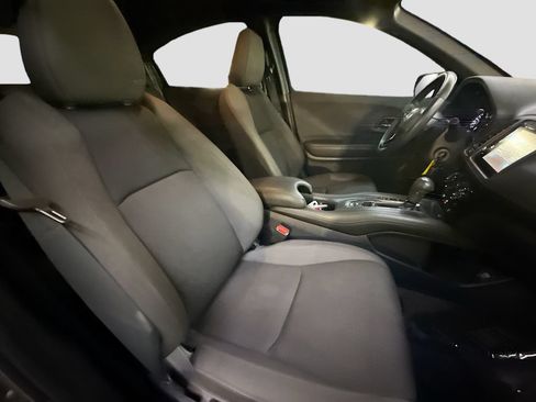 Used 2021 Honda HR-V Sport image 25
