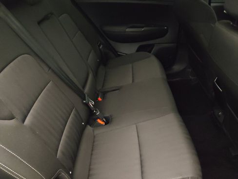 Used 2021 Kia Sportage LX FWD image 19