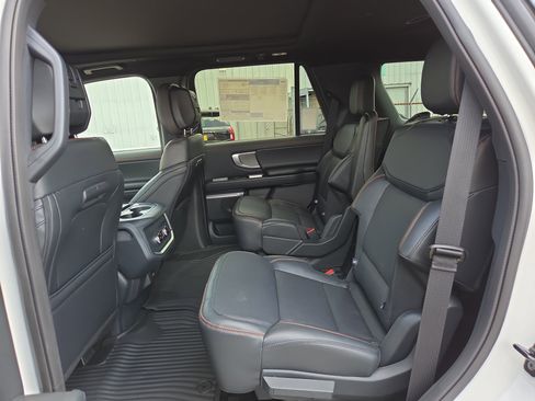 New 2026 Ford Expedition Tremor image 7