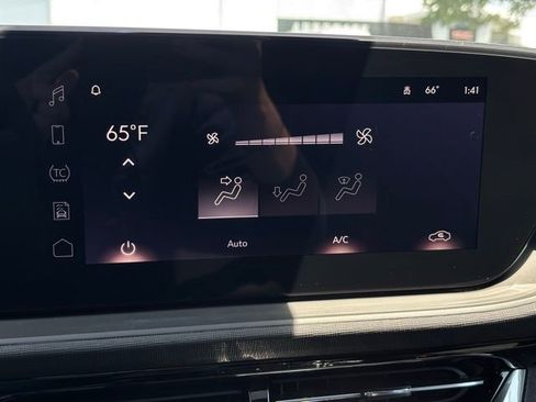 New 2026 Buick Envista Sport Touring FWD image 31